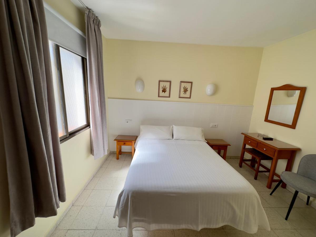 Hotel Cabello Torremolinos Exteriör bild