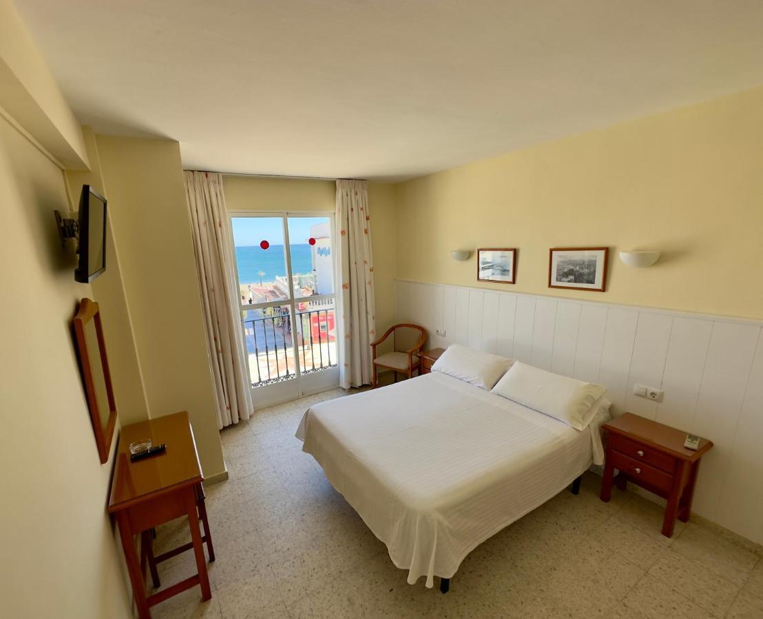 Hotel Cabello Torremolinos Exteriör bild