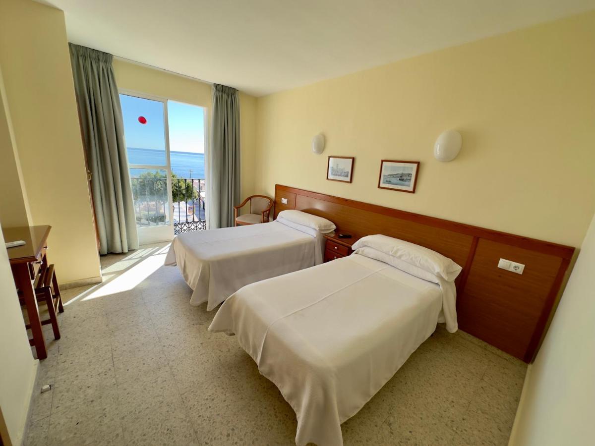 Hotel Cabello Torremolinos Exteriör bild
