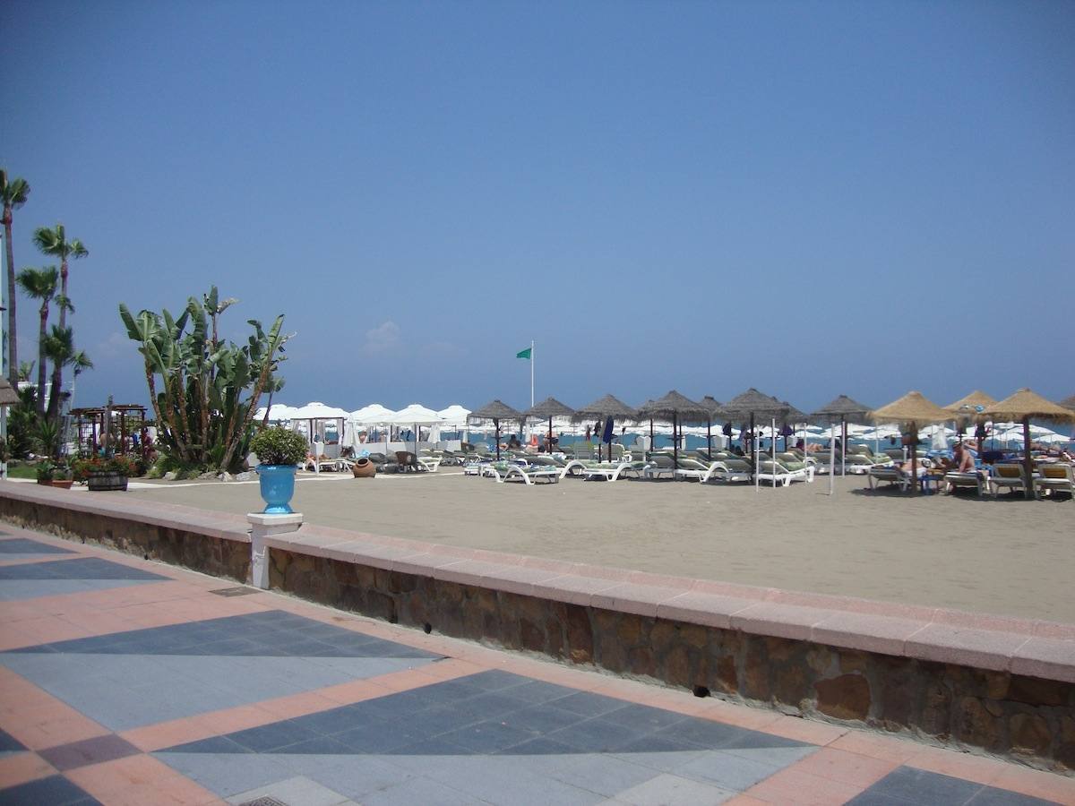Hotel Cabello Torremolinos Exteriör bild