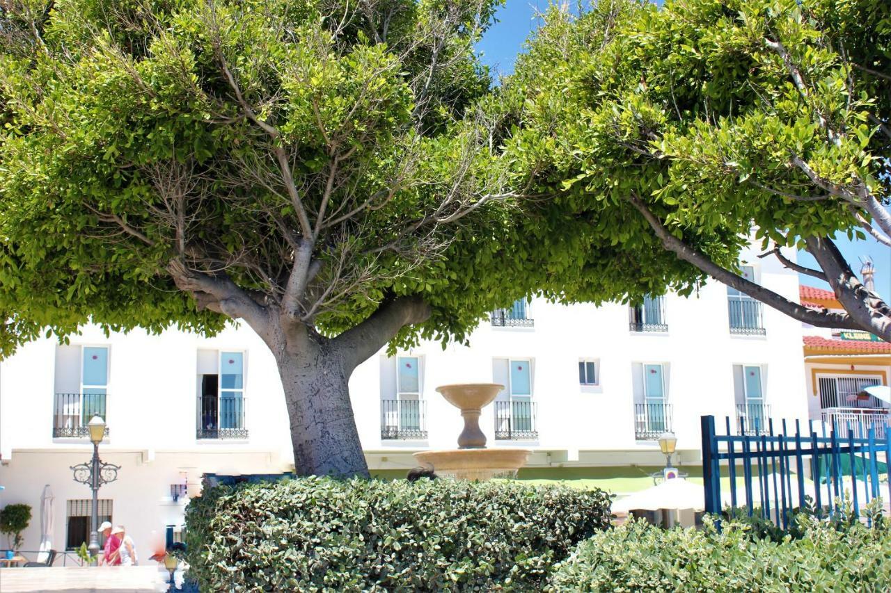 Hotel Cabello Torremolinos Exteriör bild