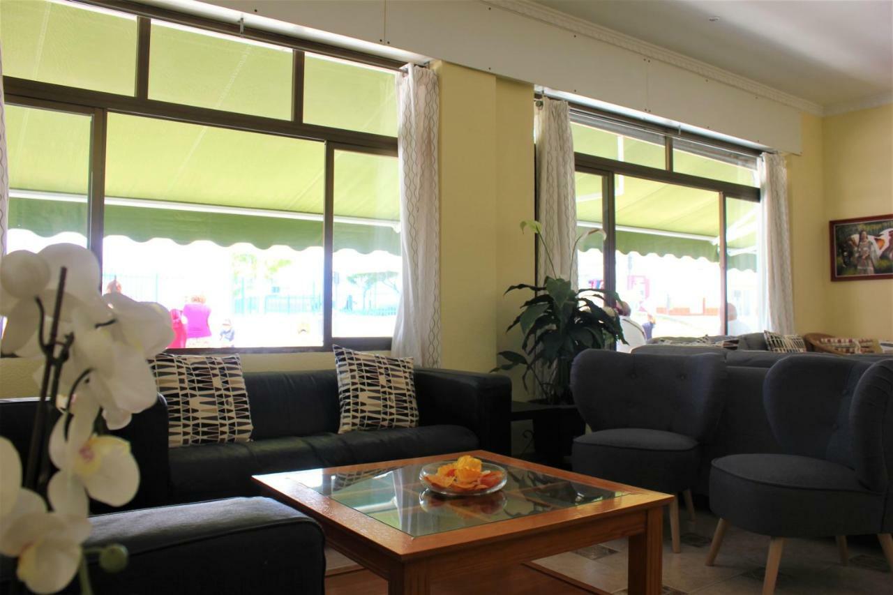 Hotel Cabello Torremolinos Exteriör bild